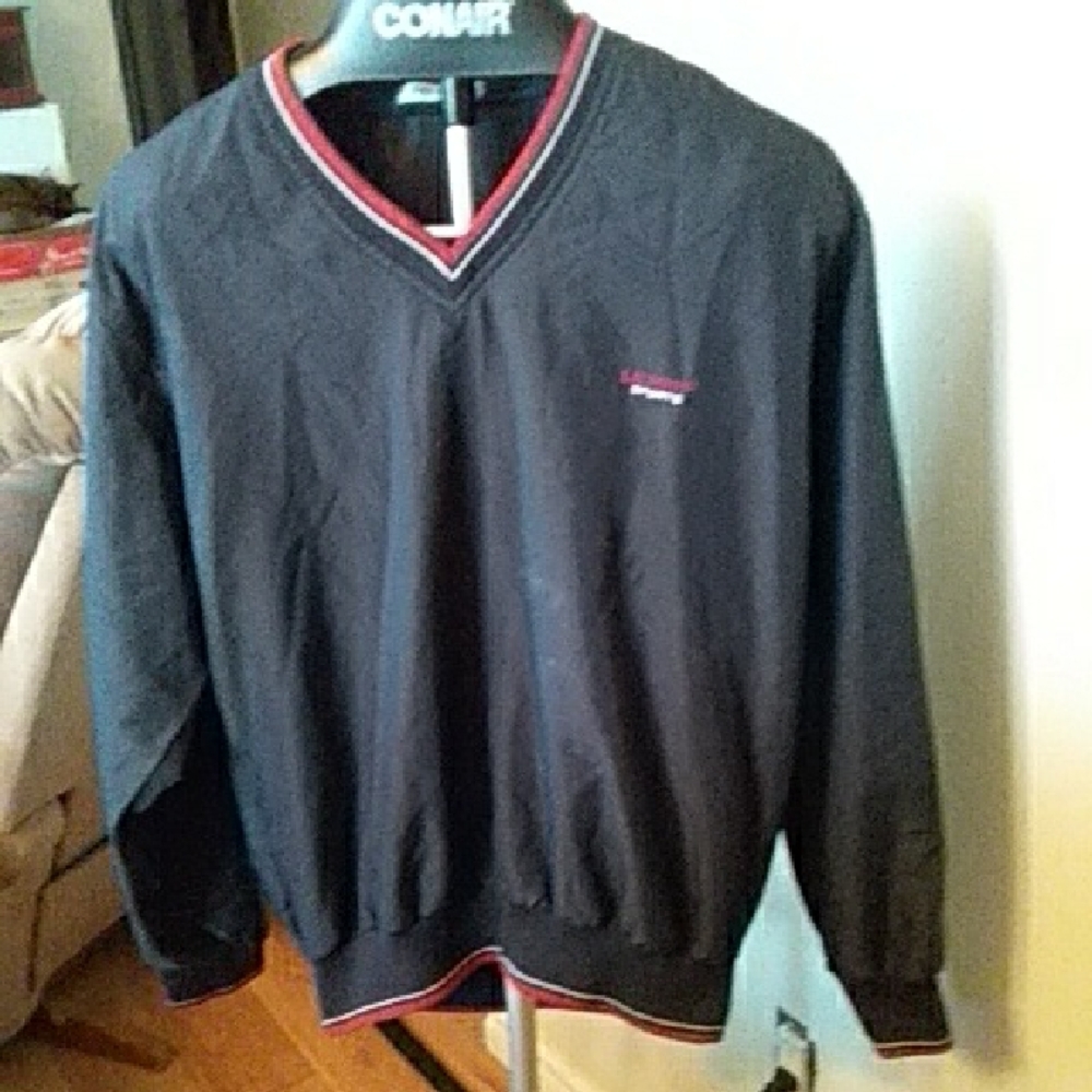 10/$10 Letoff Black V-Neck Sweater with Sporty Trim XL